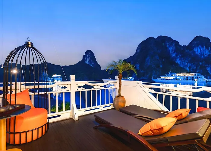 Botel Hera Classic Boutique Cruise 4*