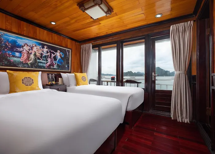 Hera Classic Boutique Cruise 4*